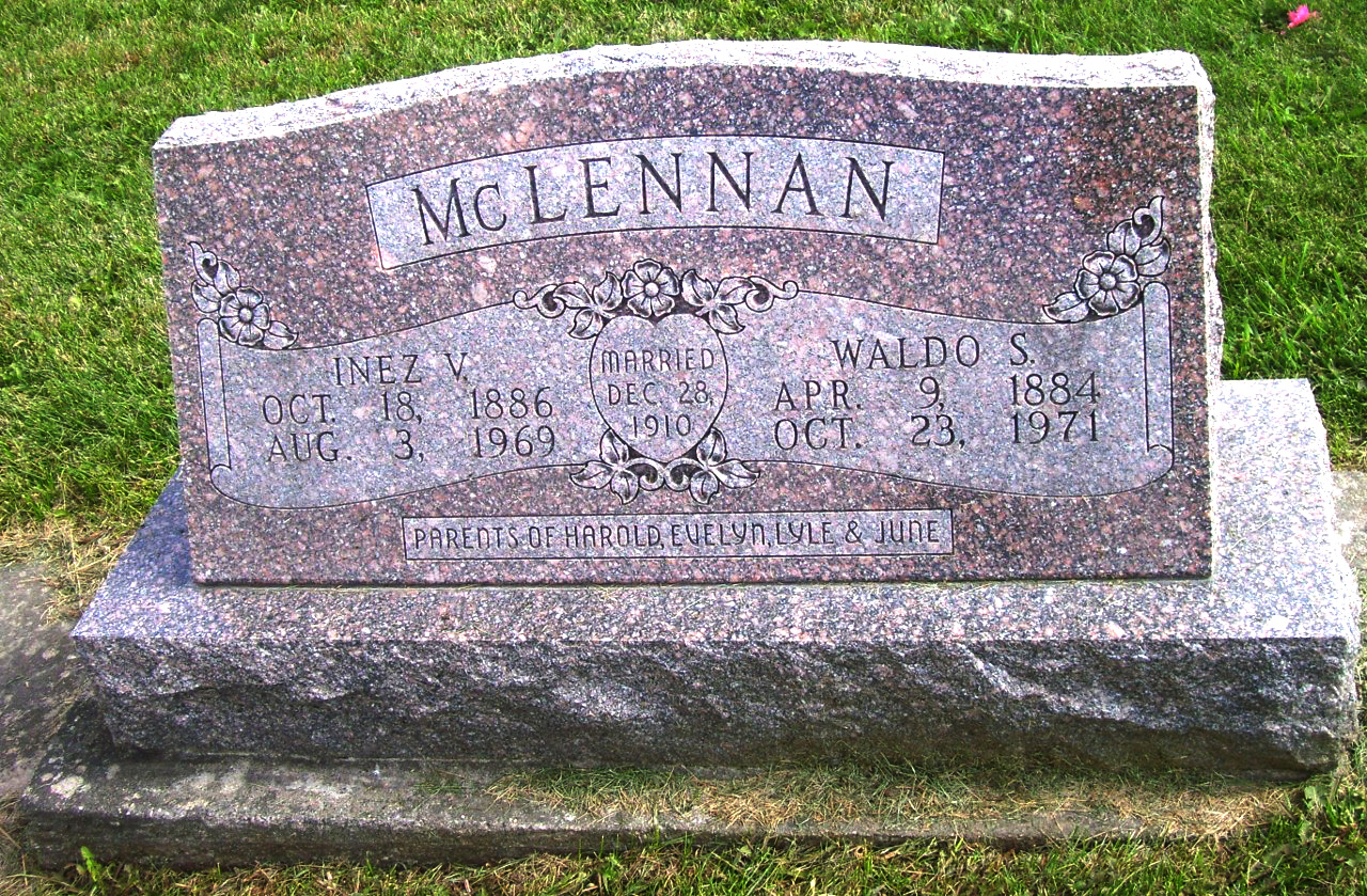 Photo of headstones/Waldo S McLennan 1884-1971 hdstn Hartwick cem IA